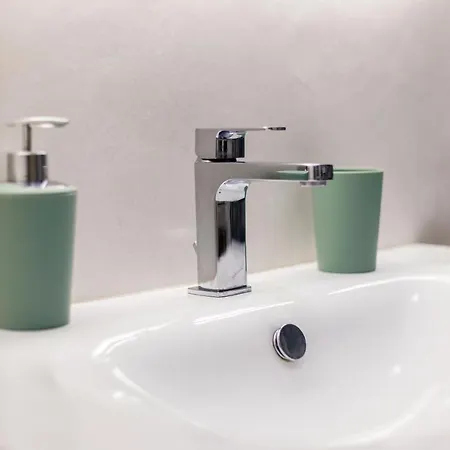 Feltrinelli דירה מודנה