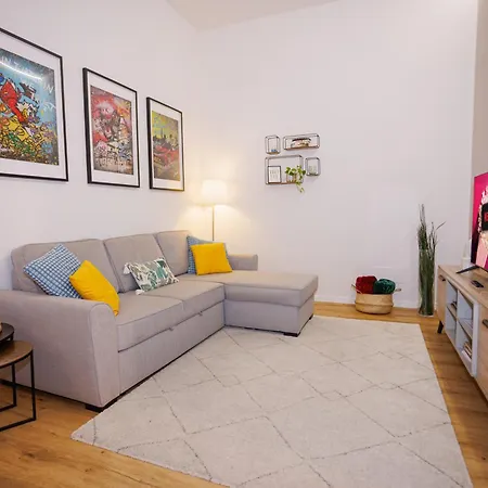 Feltrinelli * 摩德纳